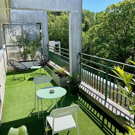 Appartement Avec Terrasse Et Parking Gratuit Accole Montbéliard Exterior foto